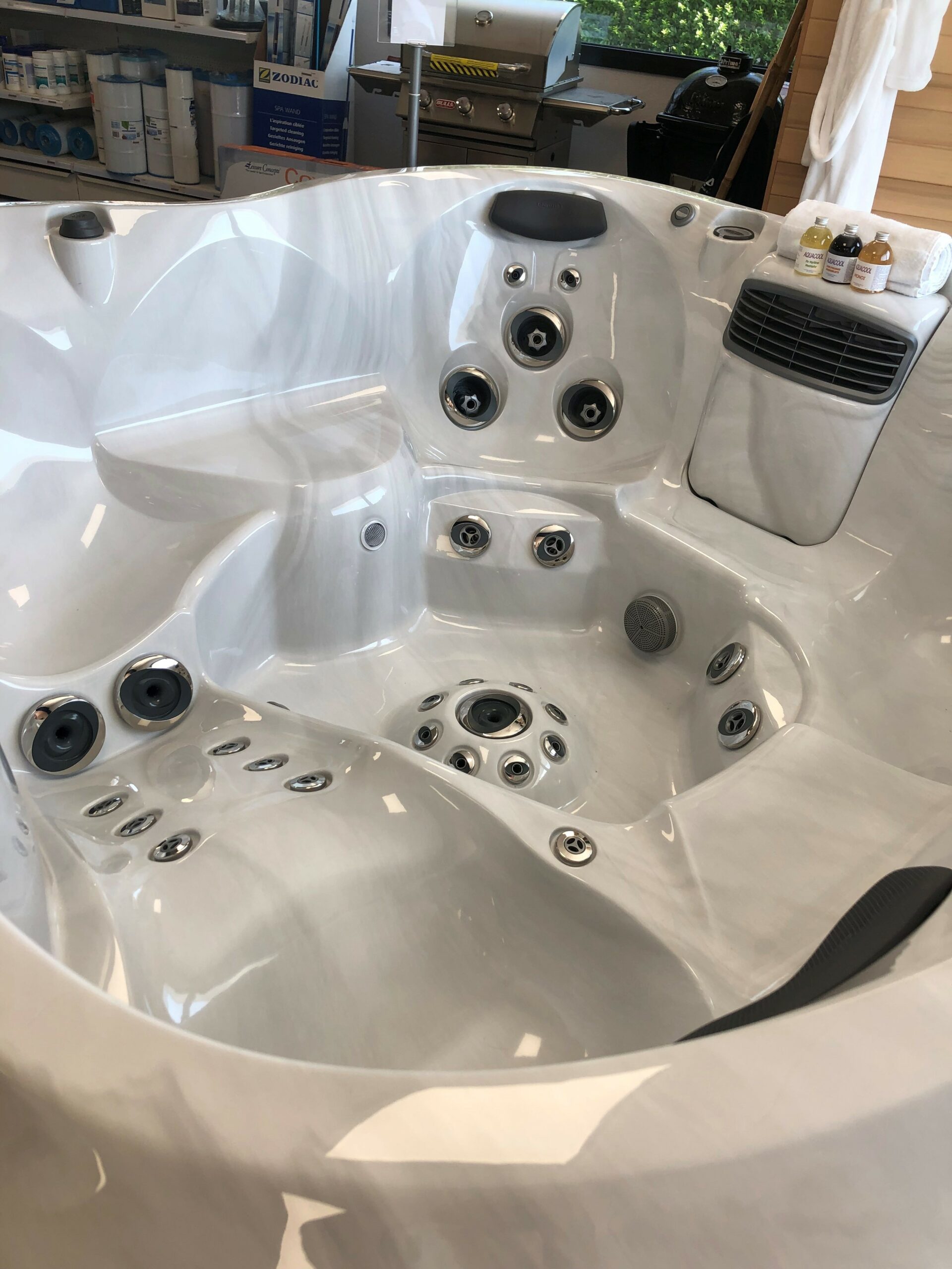 Spa Jacuzzi J-475 : 5 personnes